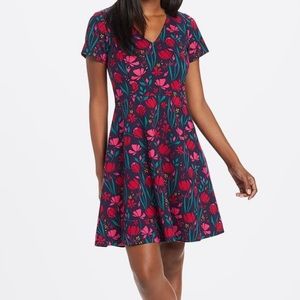NWT Draper James printed fit and flare dress